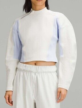 Lululemon Ribbed Luxtreme Wide-Sleeve Pullover Bone / Blissful Blue